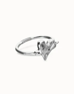 Bangle bracelet with heart detail