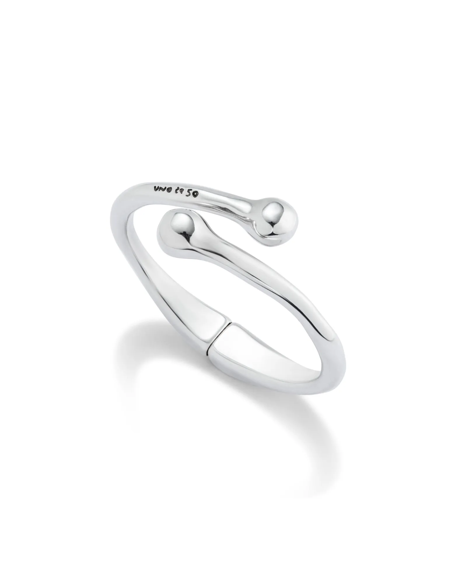 Bangle bracelet with inner spring