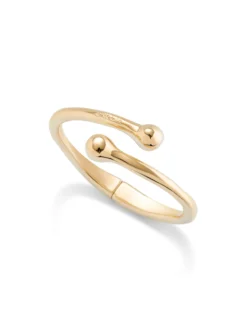 Bangle bracelet with inner spring