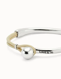 Bangle bracelet with ivory leather