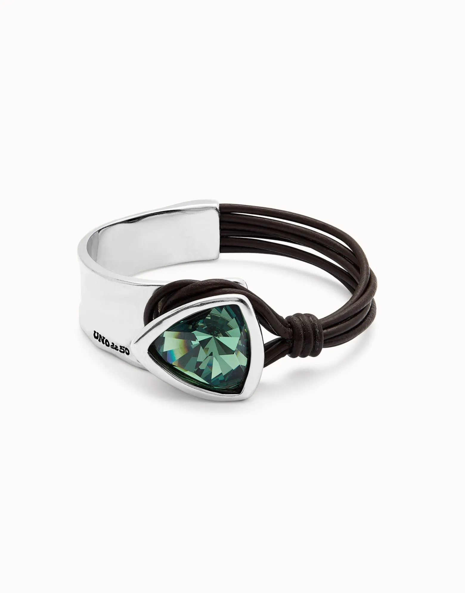 Bangle bracelet with leather and green crystal