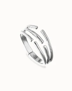 Bangle bracelet with multiple intertwined organic shapes