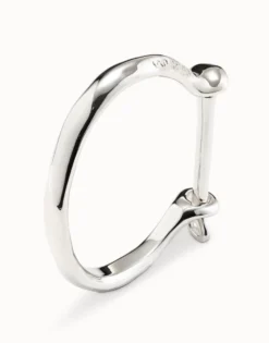 Bangle bracelet with shackle‑style clasp