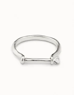 Bangle bracelet with shackle‑style clasp