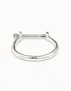 Bangle bracelet with shackle‑style clasp