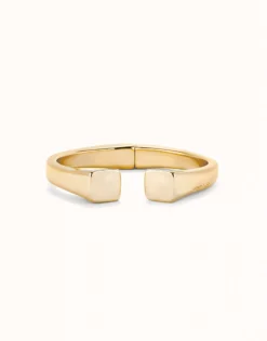 Bangle bracelet with square shape
