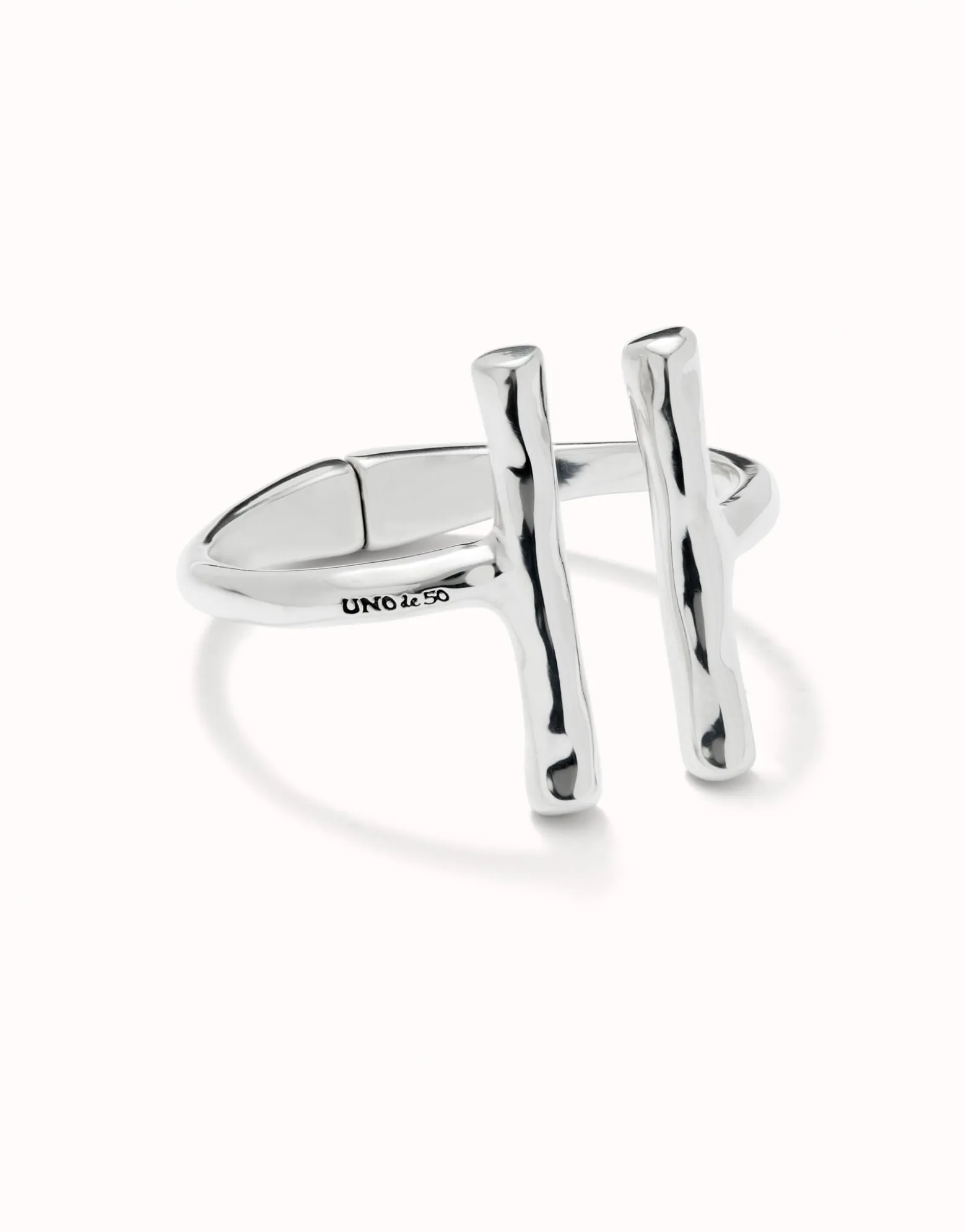Bangle bracelet with two long tubes