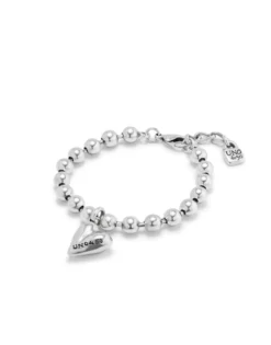 Beaded bracelet with a heart charm
