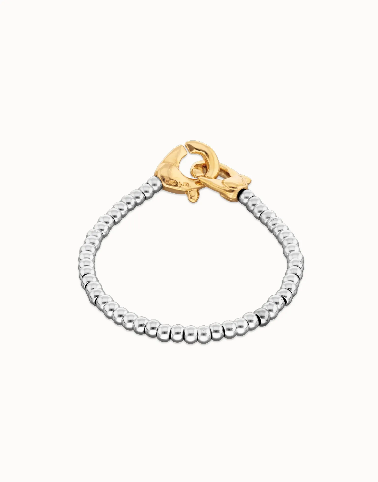 Beaded bracelet with carabiner clasp