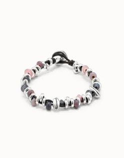 Beaded bracelet with leather