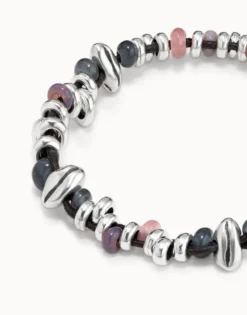 Beaded bracelet with leather