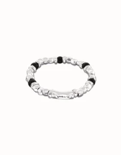 Beaded bracelet with silver and black Murano glass beads