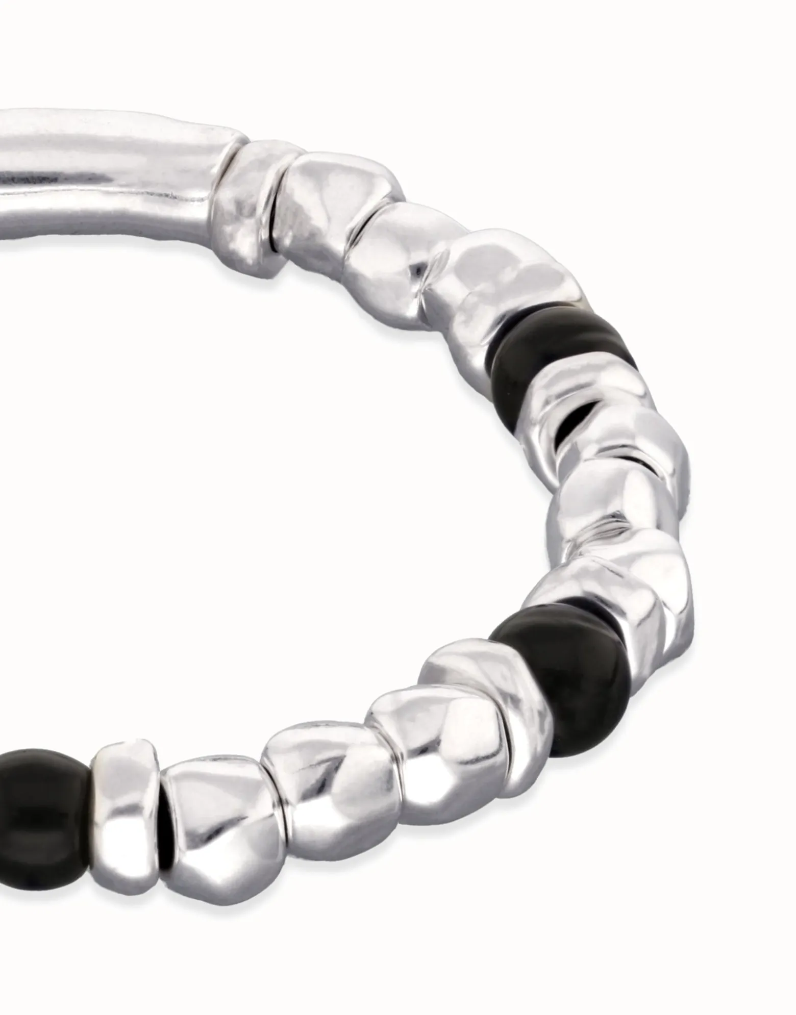 Beaded bracelet with silver and black Murano glass beads