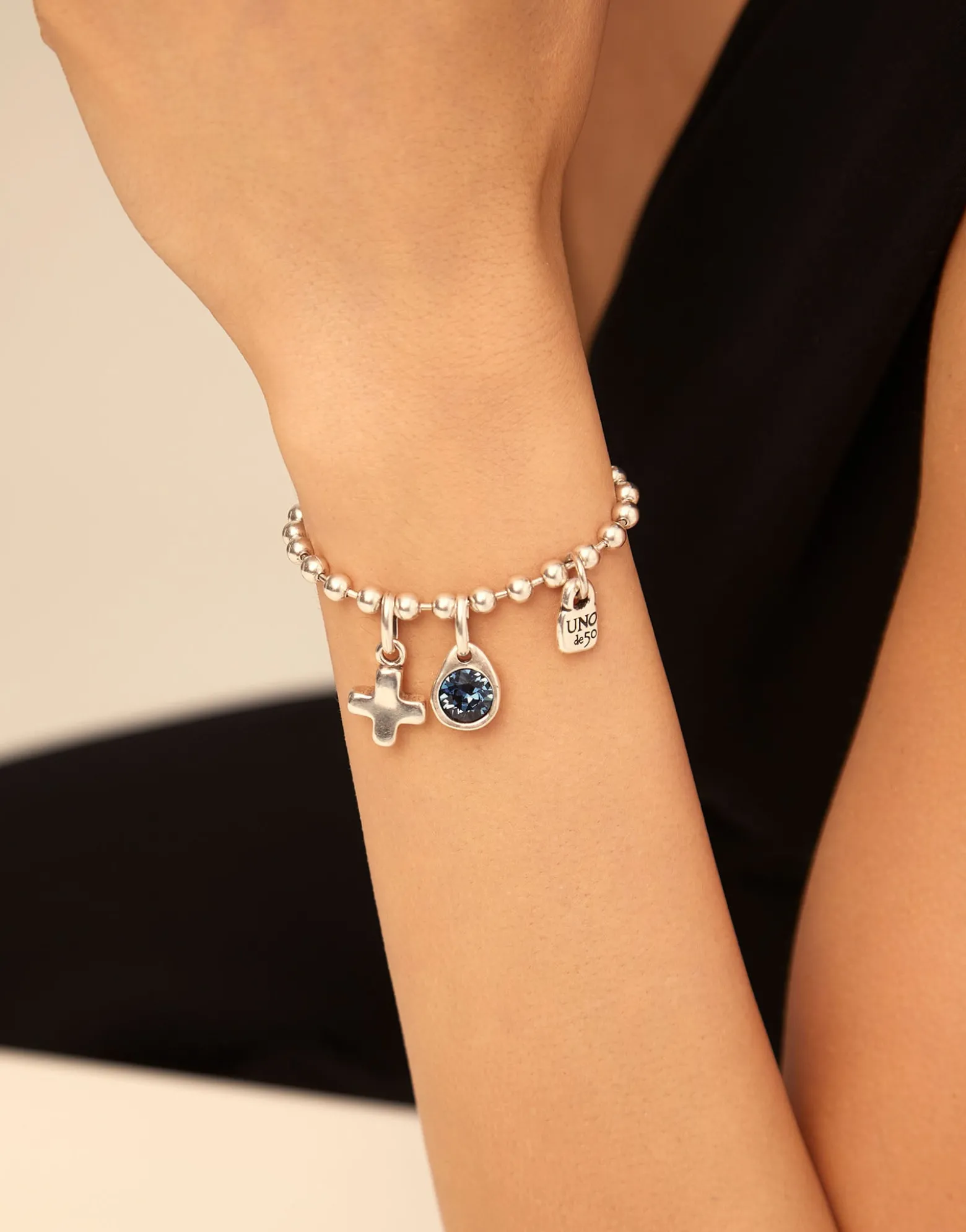 Beaded charm bracelet