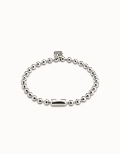 Beaded charm bracelet