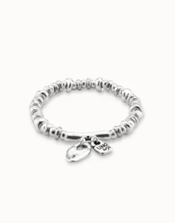 Beaded stretch bracelet with charms