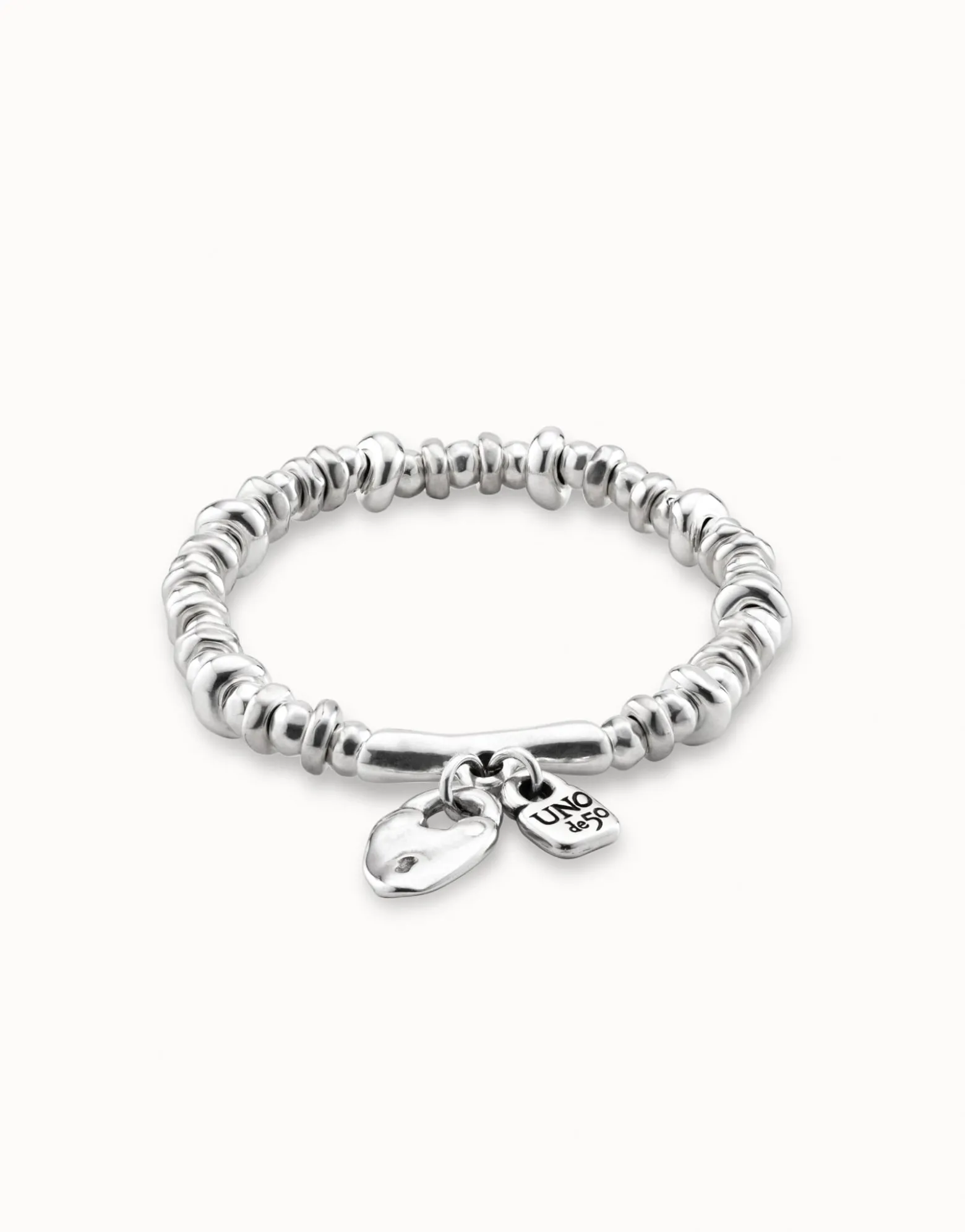 Beaded stretch bracelet with charms