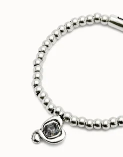 Beaded stretch bracelet with heart and black crystal