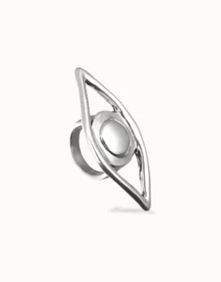 Big eye-shaped ring