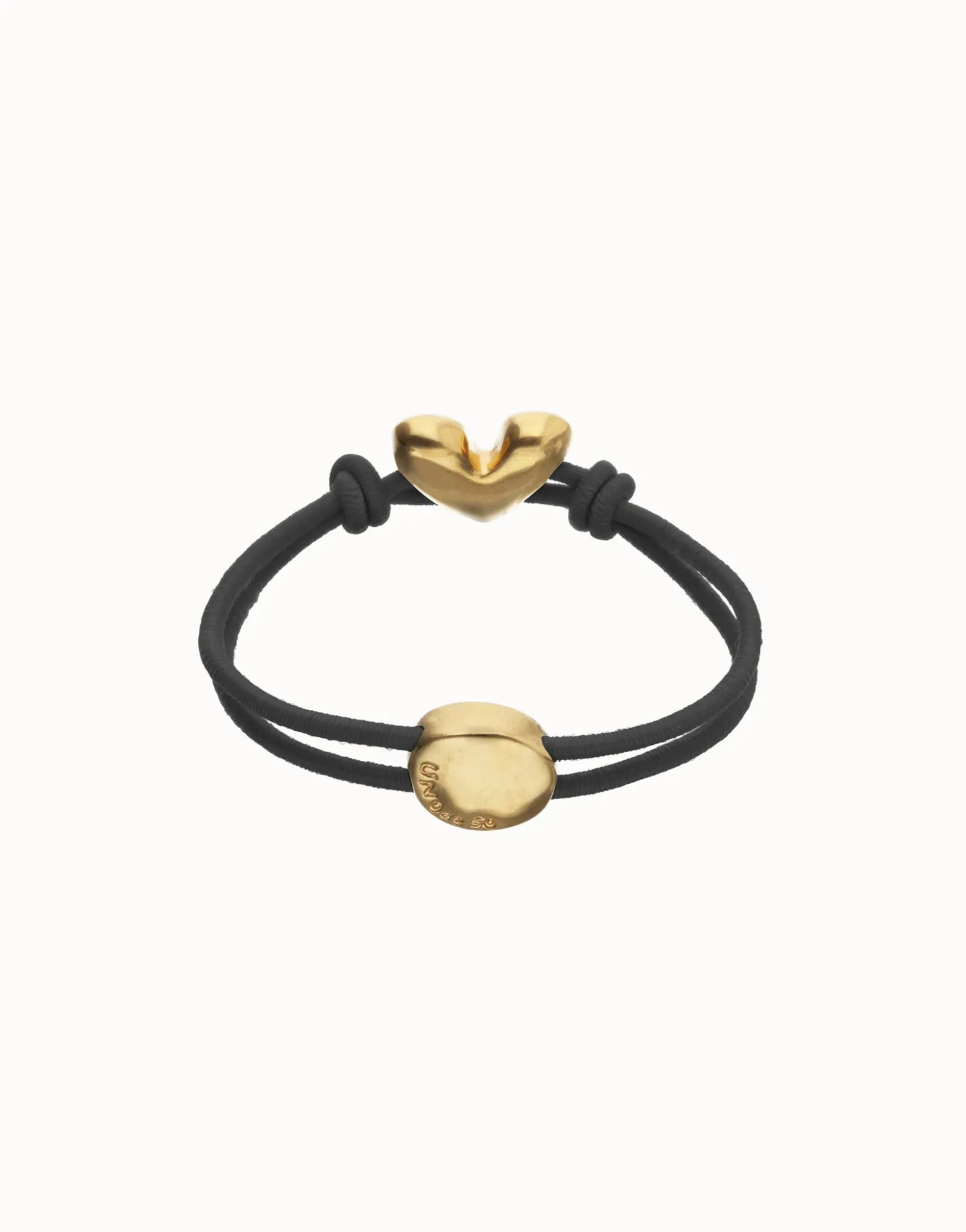 Black elastic thread bracelet with heart