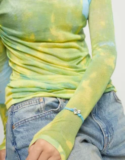 Blue elastic thread bracelet with heart