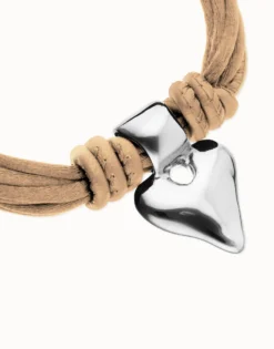 Bracelet in silk thread and camel leather with heart