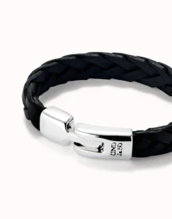 Braided bracelet with clasp