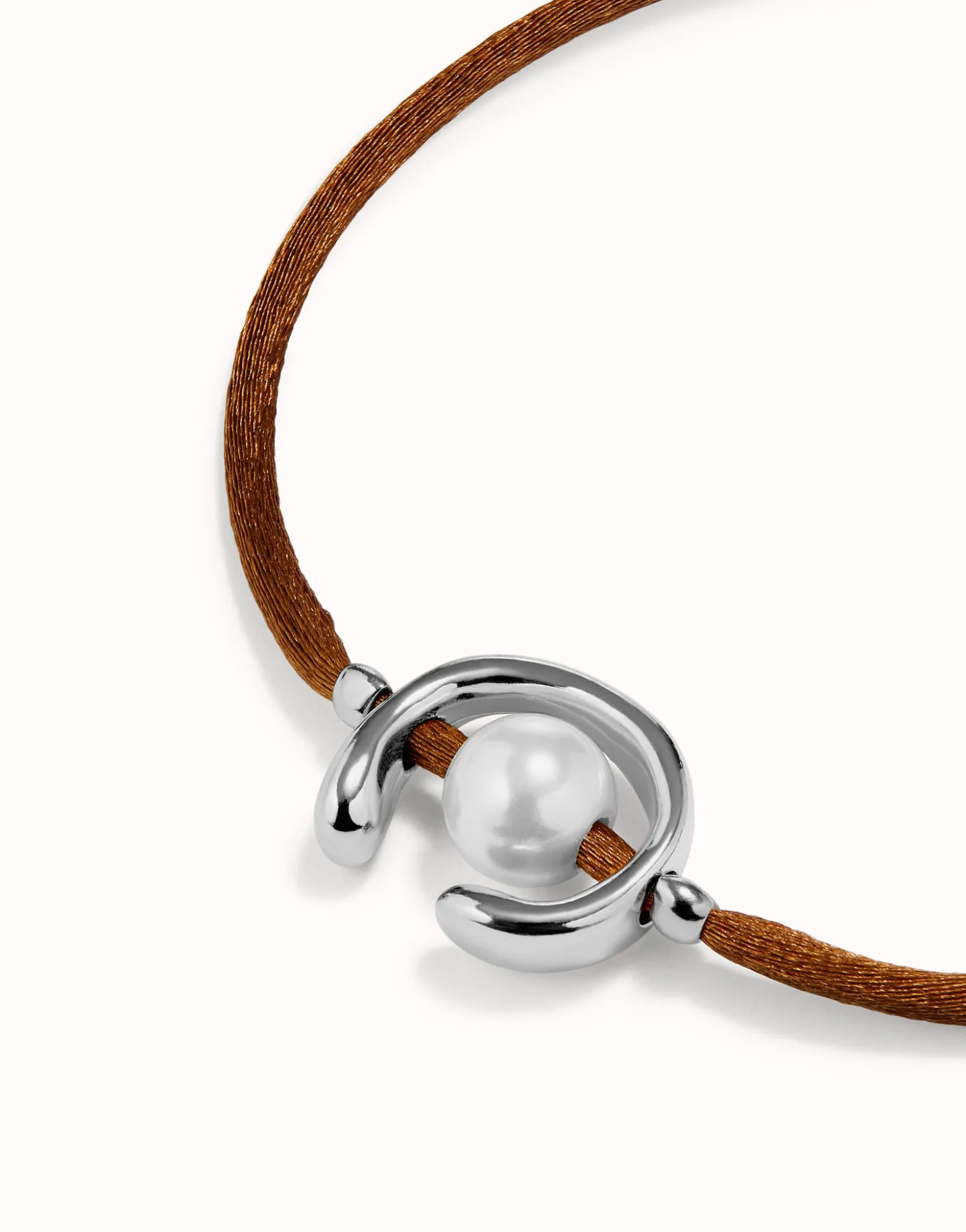 Brown cord bracelet with a pearl