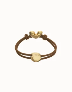 Brown elastic thread bracelet with heart