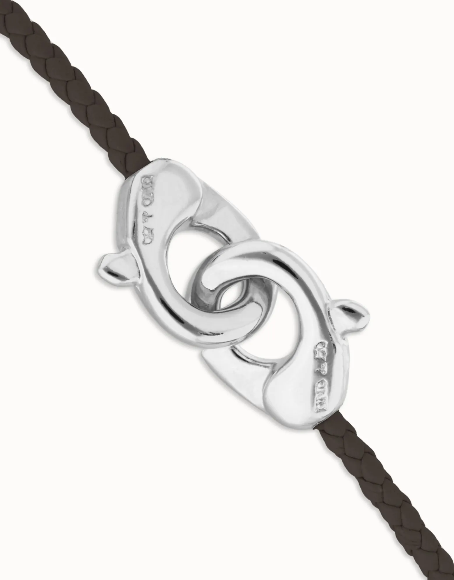 Brown leather bracelet with interlocking carabiner