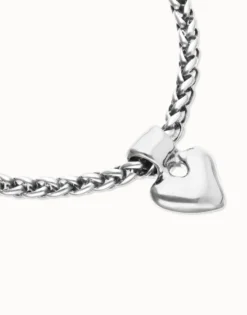 Chain bracelet with small heart detail