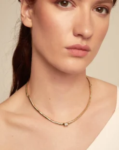 Choker necklace with white cubic zirconia