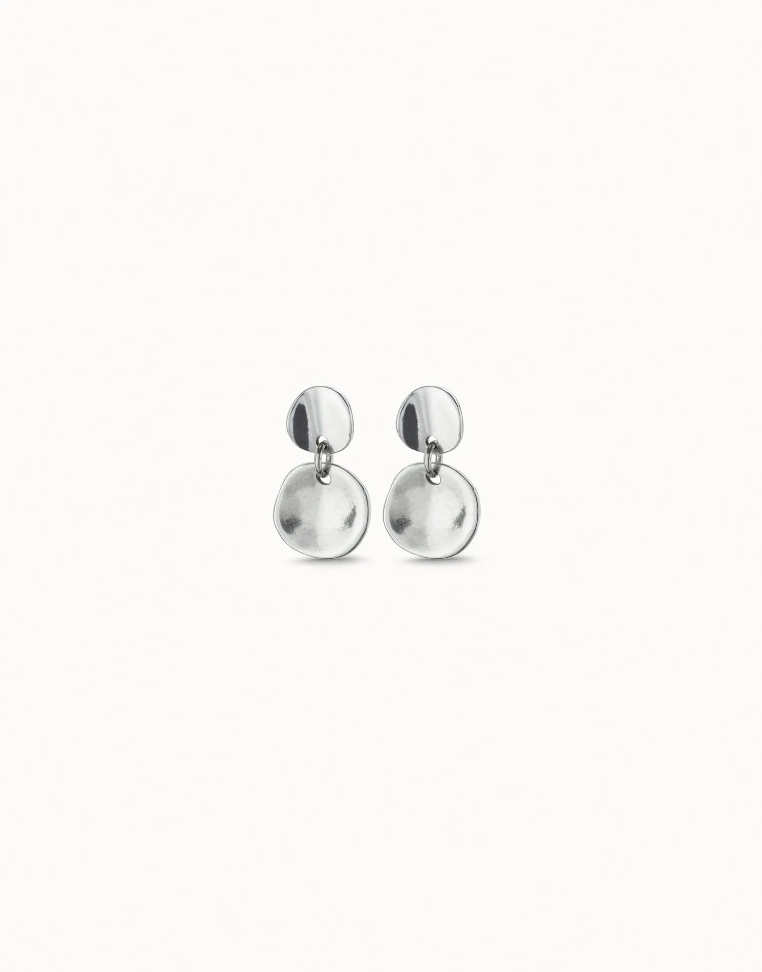 Circle drop earrings