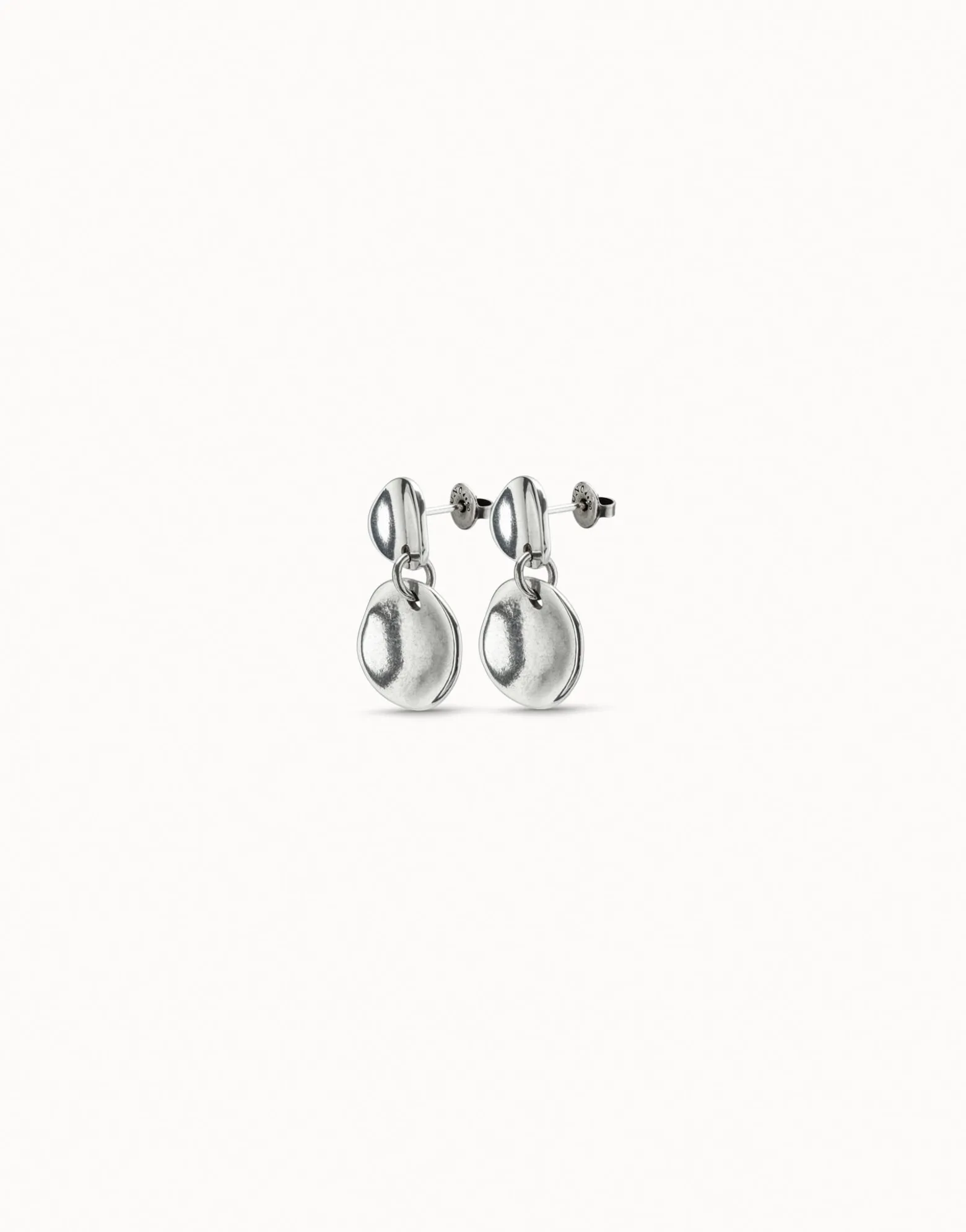 Circle drop earrings