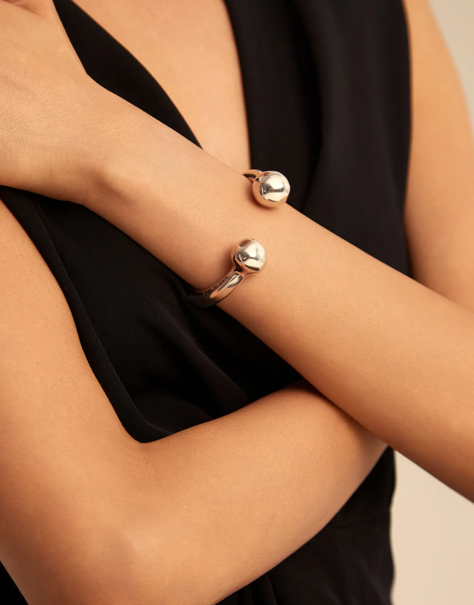 Classic‑design bracelet