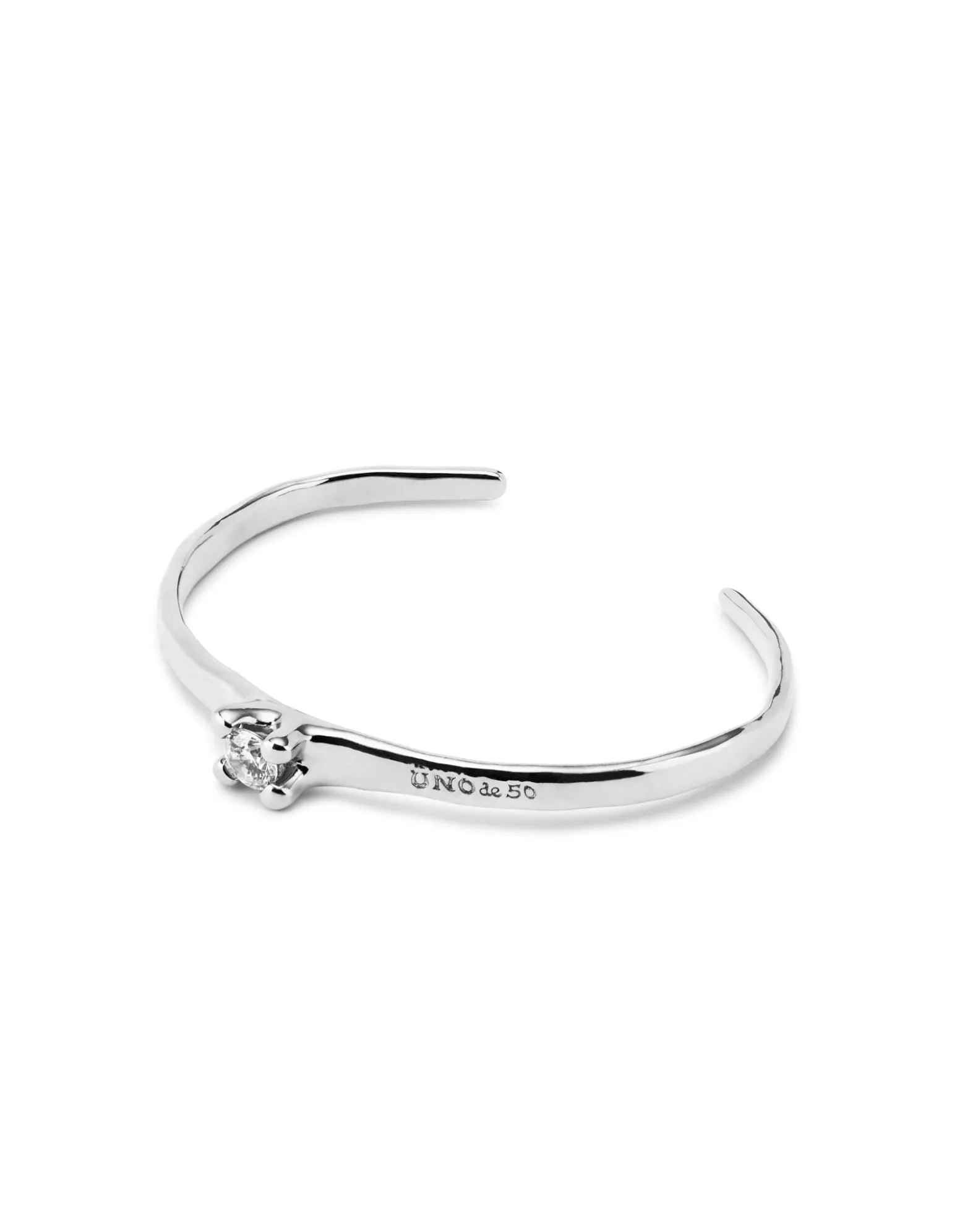 Cuff bracelet with blue cubic zirconia