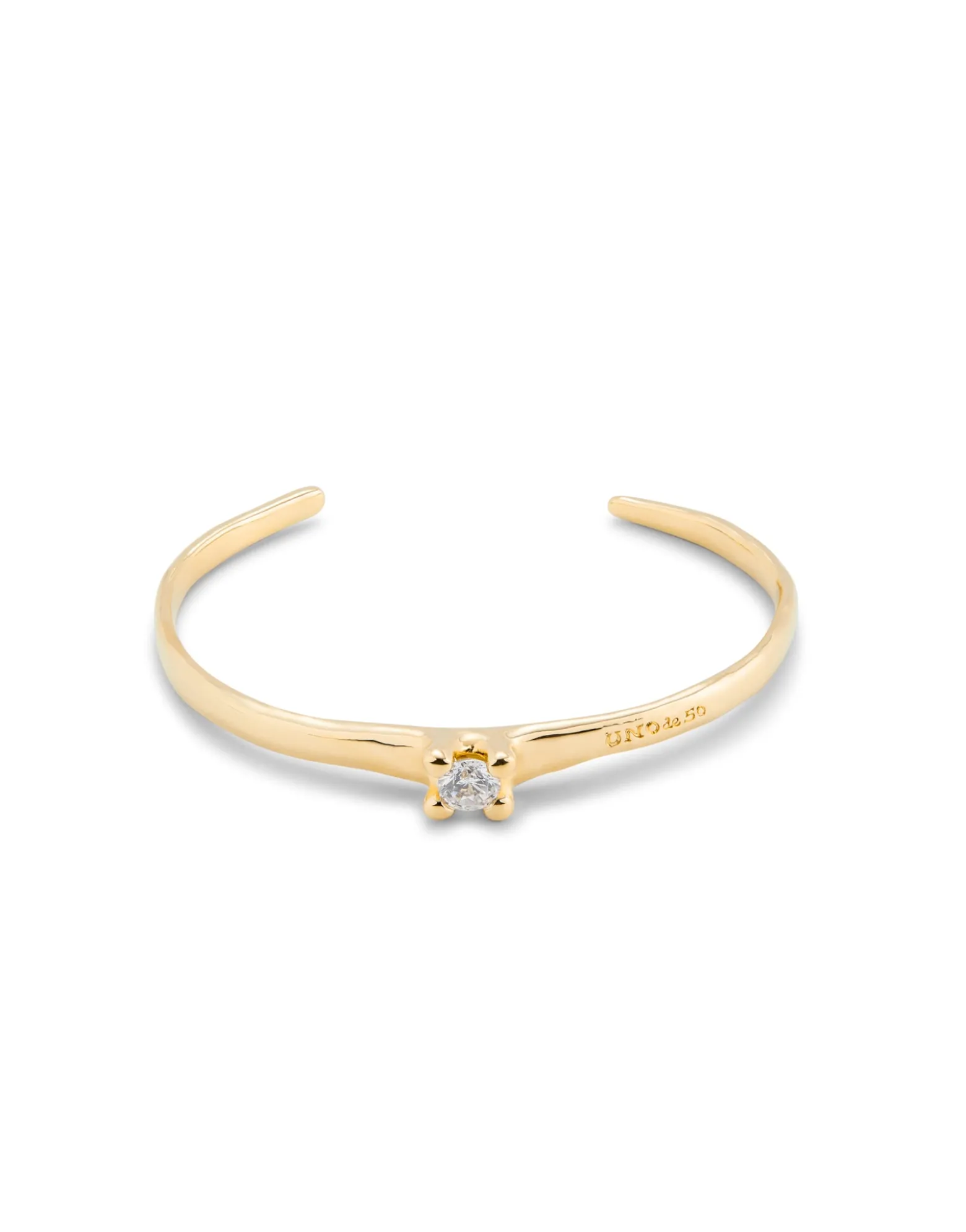 Cuff bracelet with blue cubic zirconia