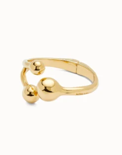 Cuff bracelet with three beads