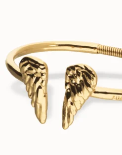 Cuff bracelet with wing detail