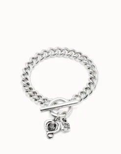 Curb link chain bracelet with charms