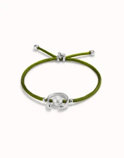 Dark green cord bracelet a pearl