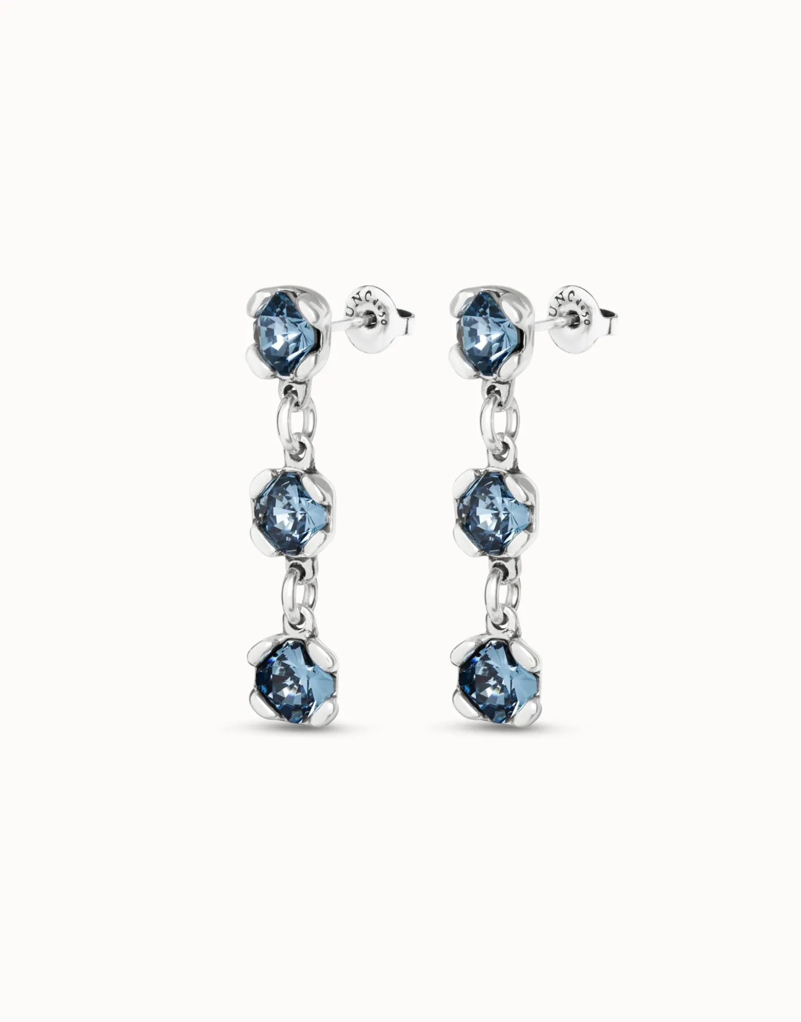 Drop earrings with blue crystals