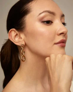 Drop earrings with 3 links