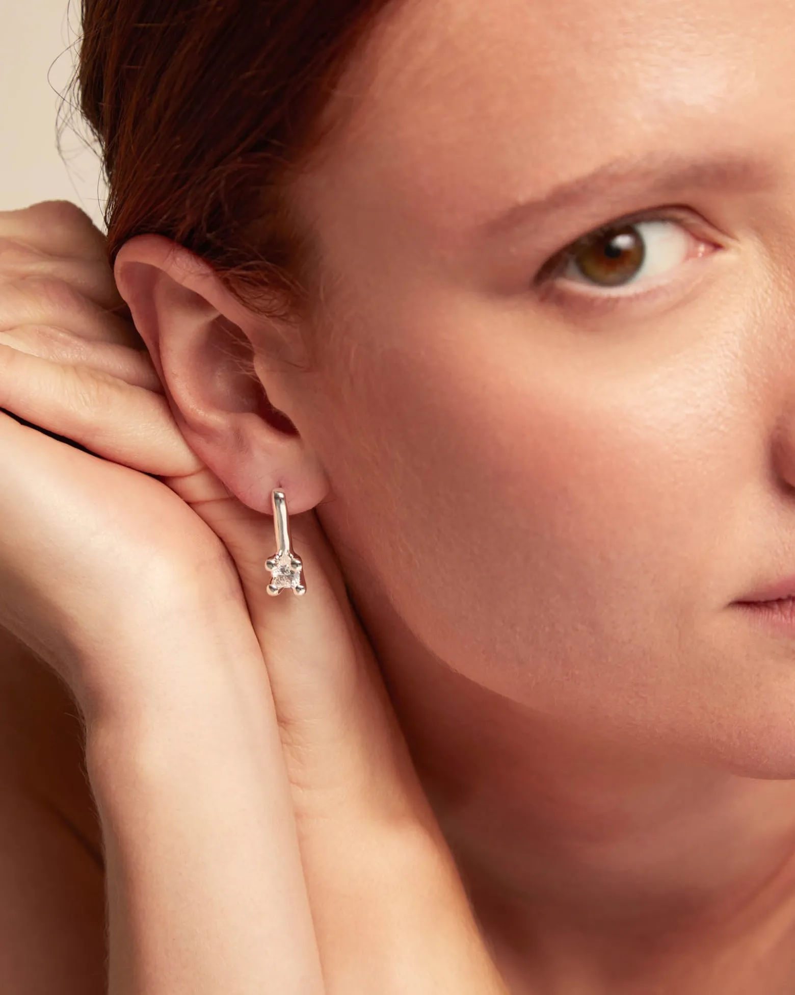 Drop earrings with white cubic zirconia