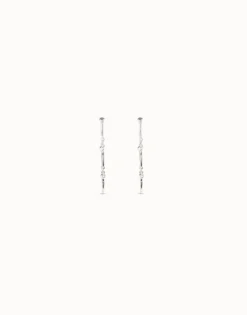 Drop eearrings with the iconic UNOde50 nail