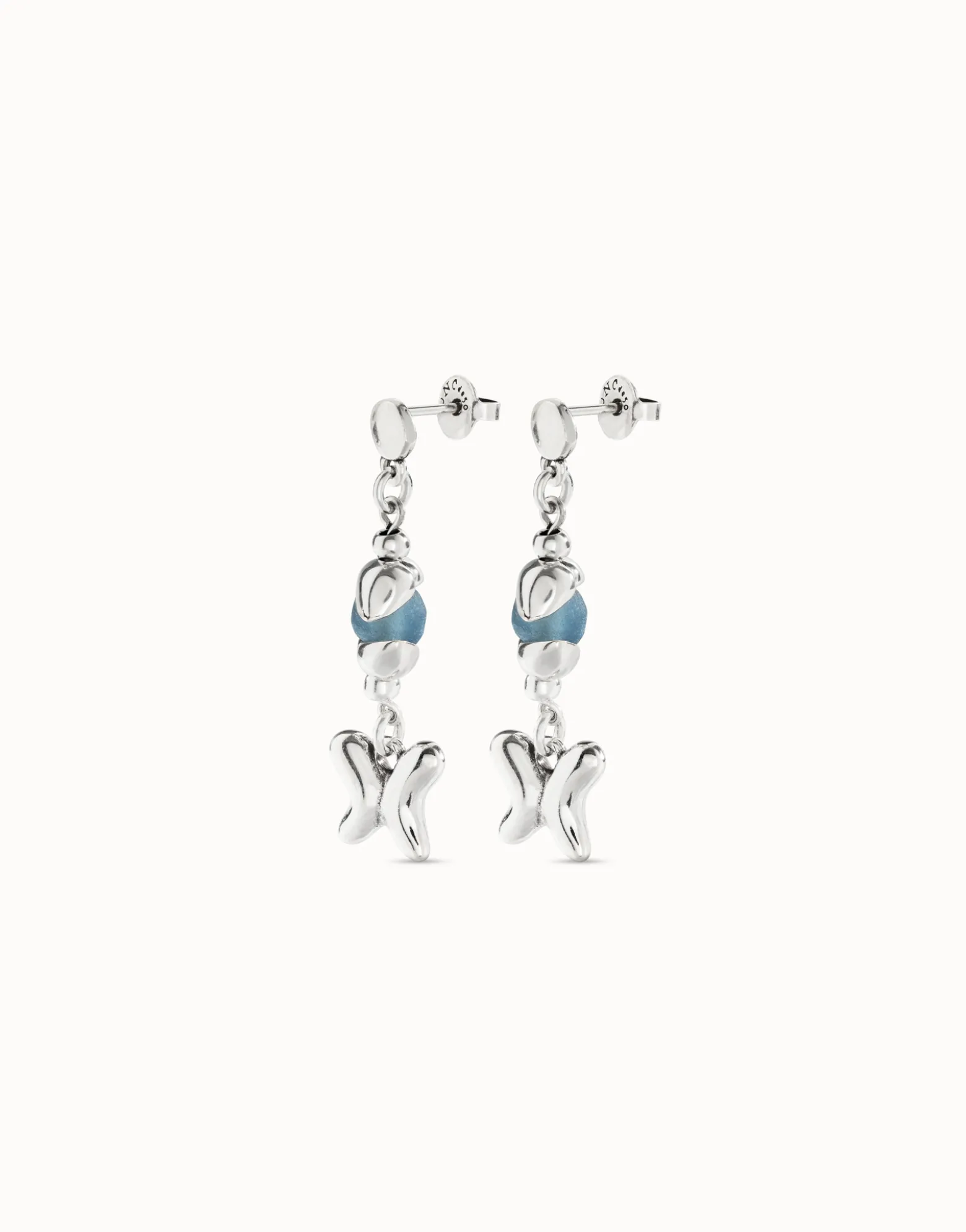 Earrings with blue crystal and butterfly