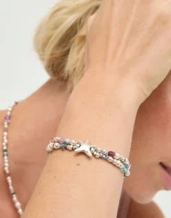 Elastic bracelet with crystals and starfish