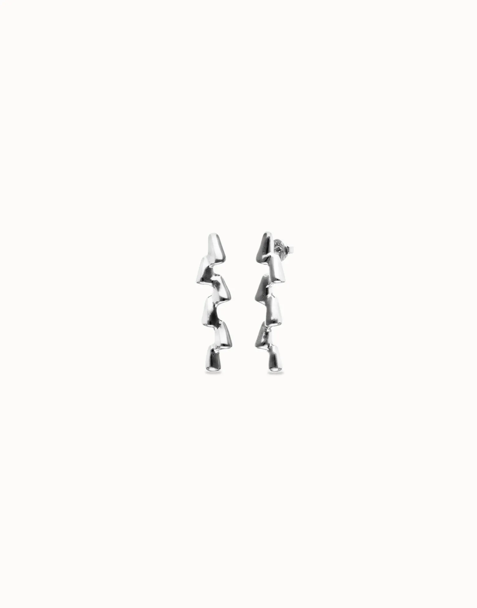 Elongated zigzag earrings