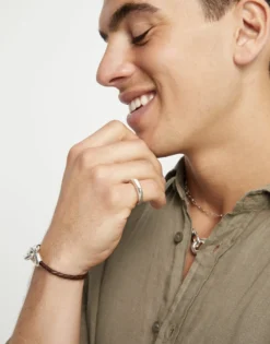 Geometric Ring