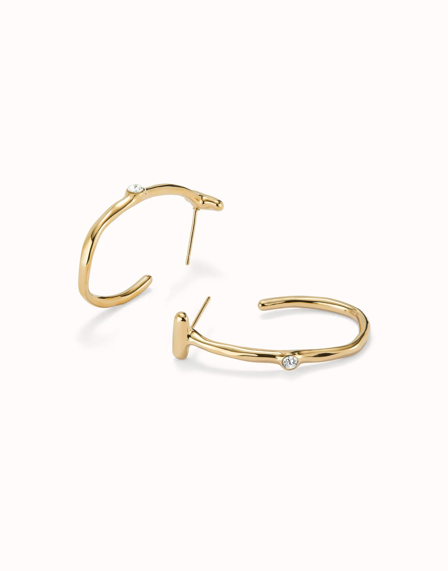 Hoop earrings with white topaz